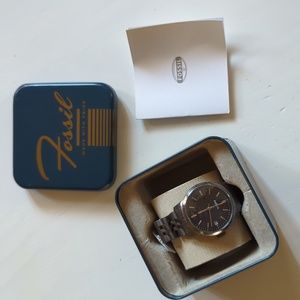 New Fossil Watch Gray Gunmetal Band Color Navy Blue Face